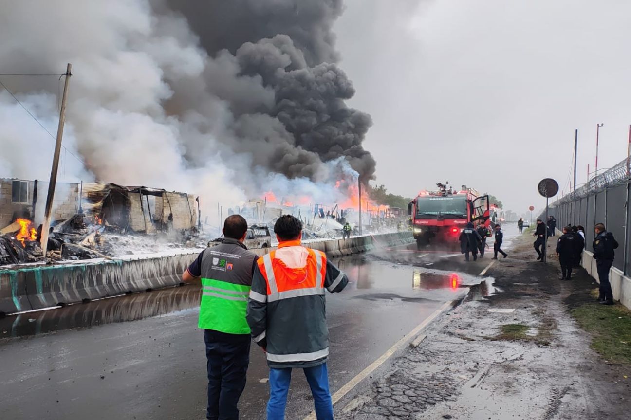 Reporta SGIRPC incendio que afectó a 30 viviendas cercanas del AICM