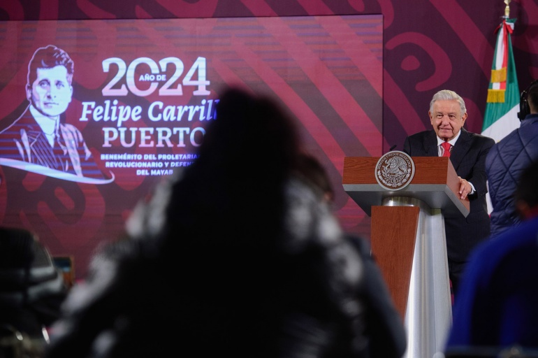 Se han entregado todas las grabaciones e información a los familiares de los normalistas de Ayotzinapa: AMLO