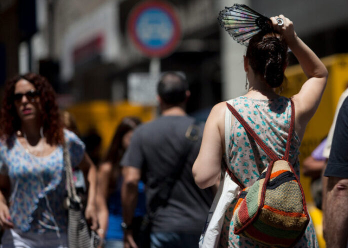 Llegó la tercera ola de calor a México y se esperan temperaturas de hasta 45 °C