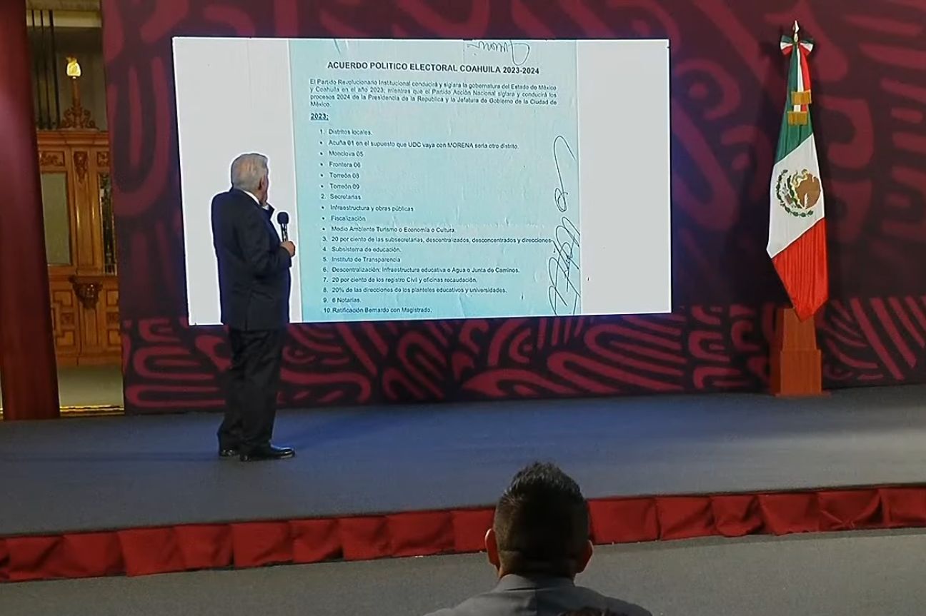 Exhibe López Obrador acuerdo del PRI y PAN para repartir cargos políticos