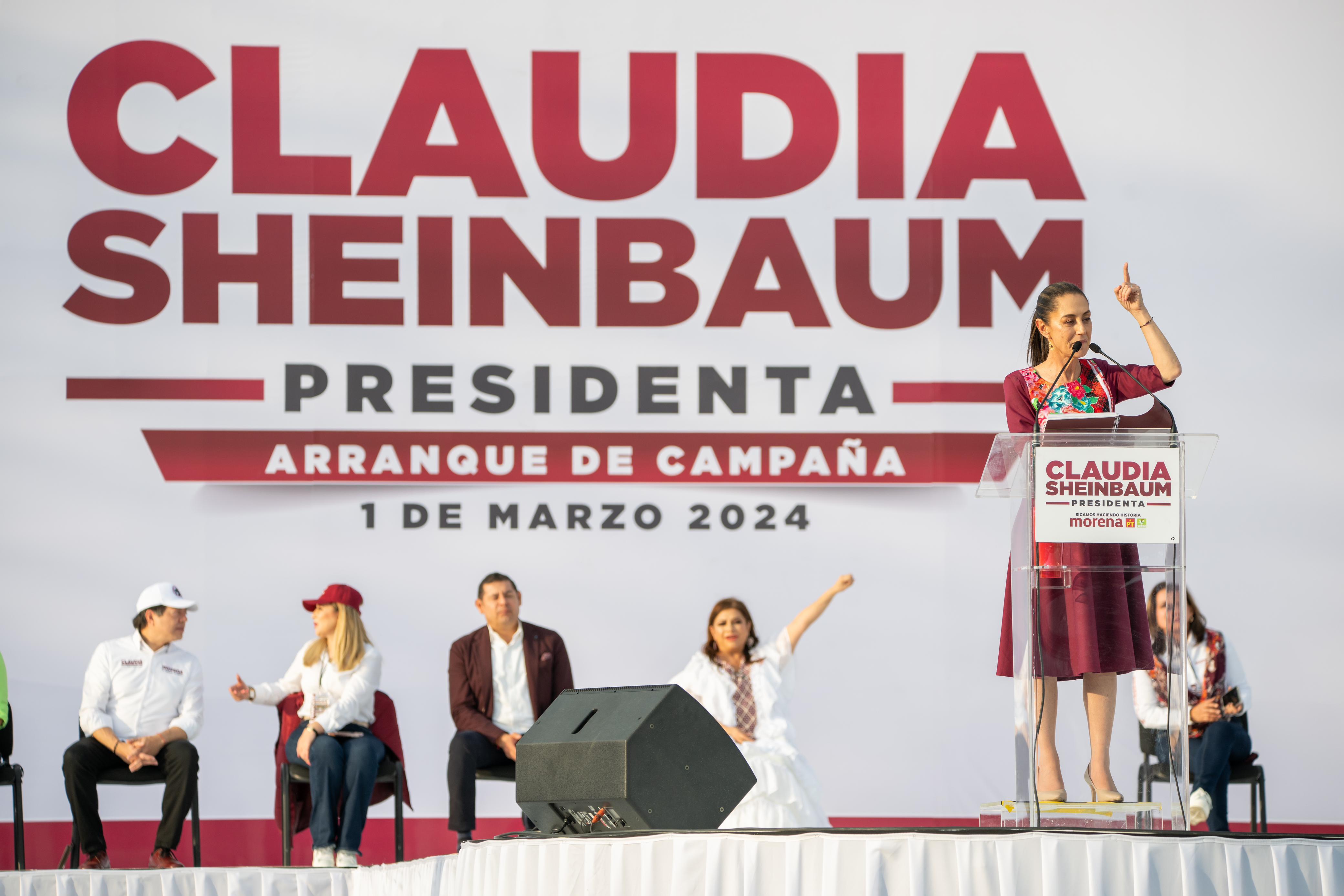 Arranca Claudia Sheinbaum su campaña rumbo a la Presidencia en el Zócalo de la CDMX