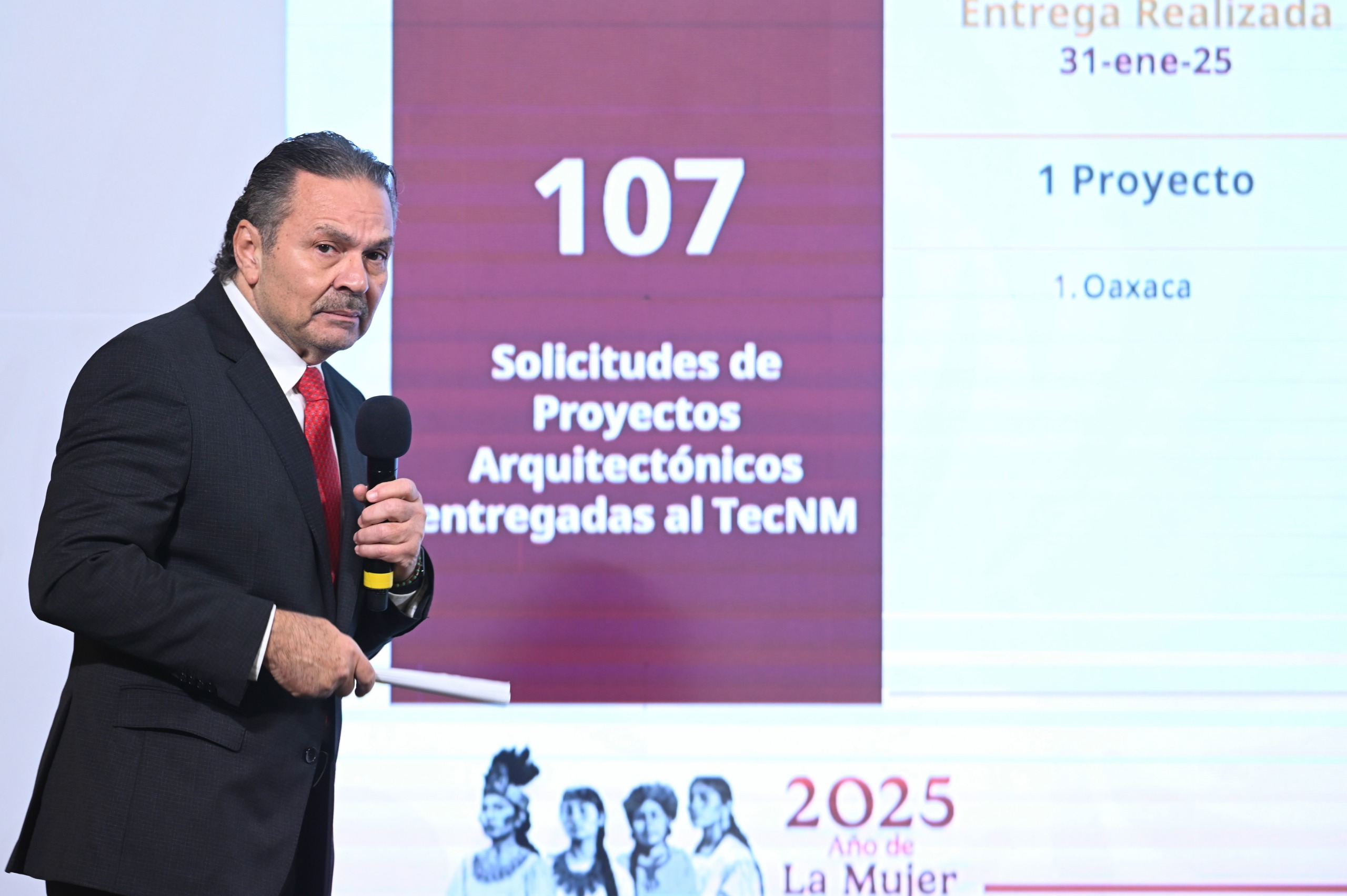 Presentan avances de vivienda para derechohabientes del INFONAVIT