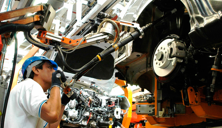 Vive la industria automotriz su mejor semestre de los últimos 5 años