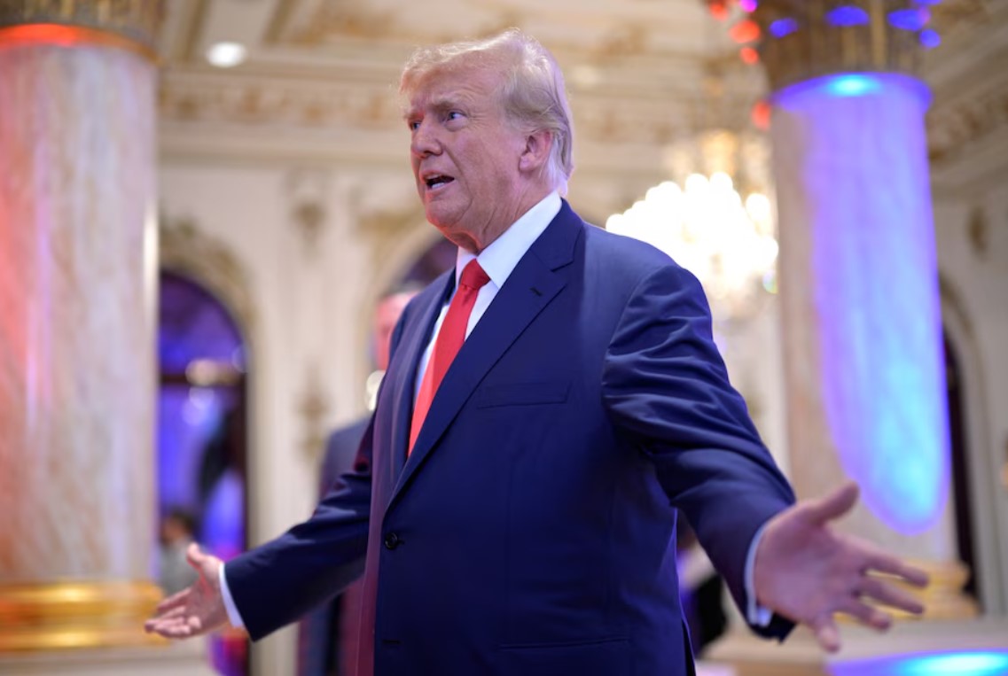 Eleva Trump aranceles al acero y aluminio al 50%