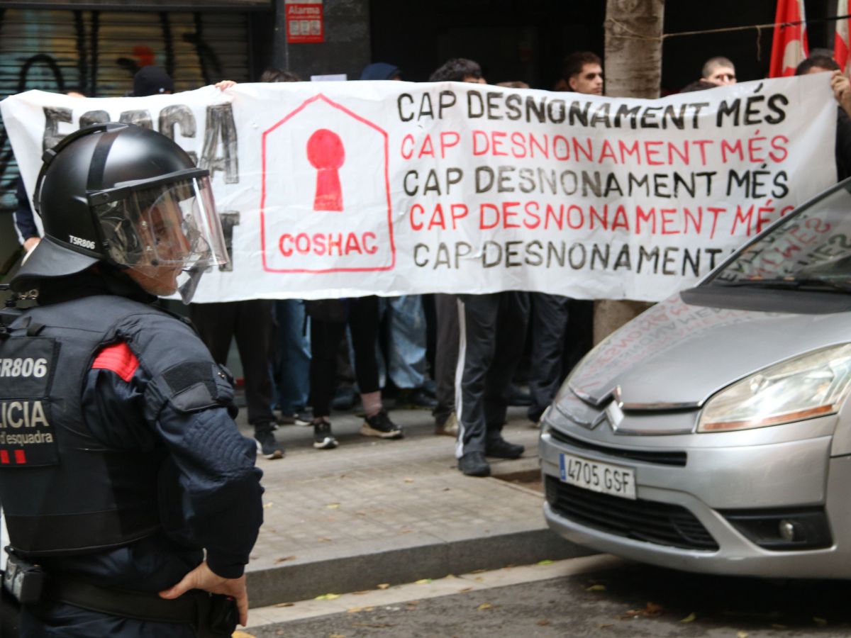 Desahucian a Ghariba Nahri de su vivienda en Barcelona pese a las medidas de protección contra los desalojo