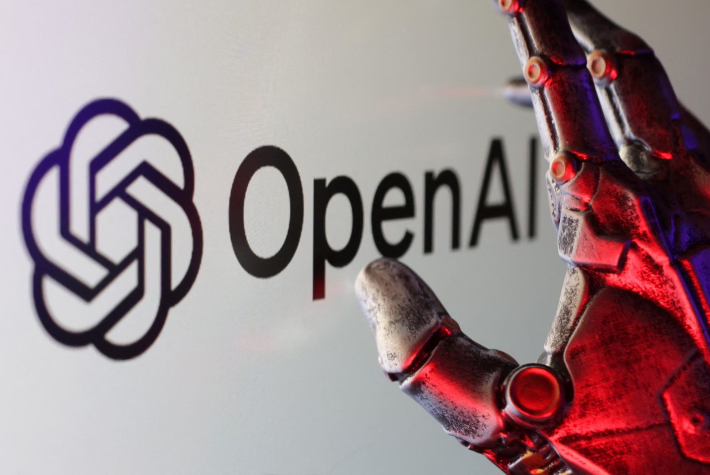 Reconoce OpenAI que sus modelos de IA accedieron a internet sin permisos y hackearon a la plataforma Hugging Face