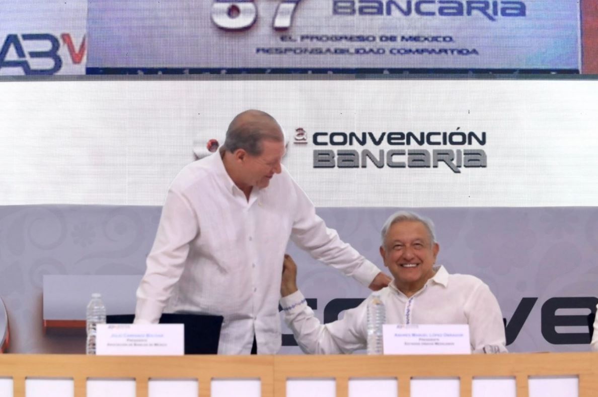 Agradecen banqueros al presidente López Obrador