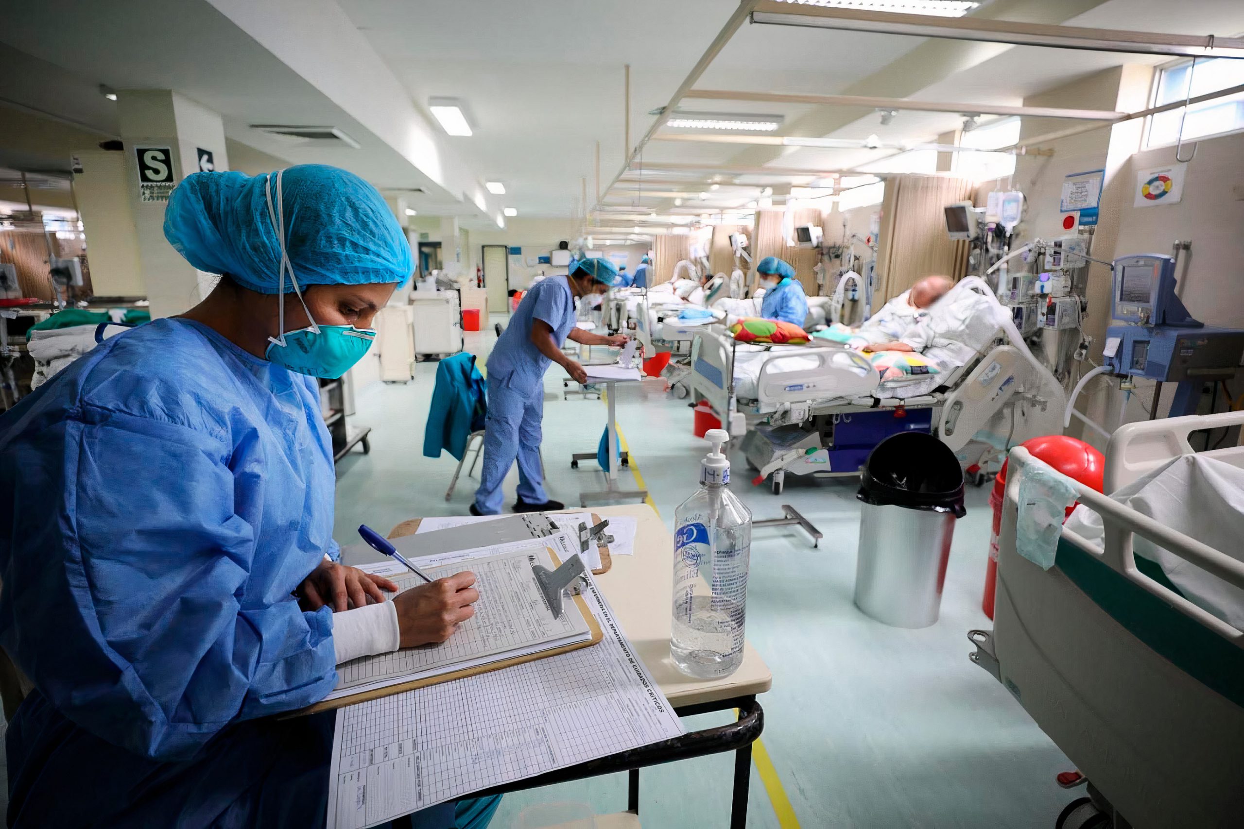 Cobertura universal de salud en México en la perspectiva del segundo piso de la 4T