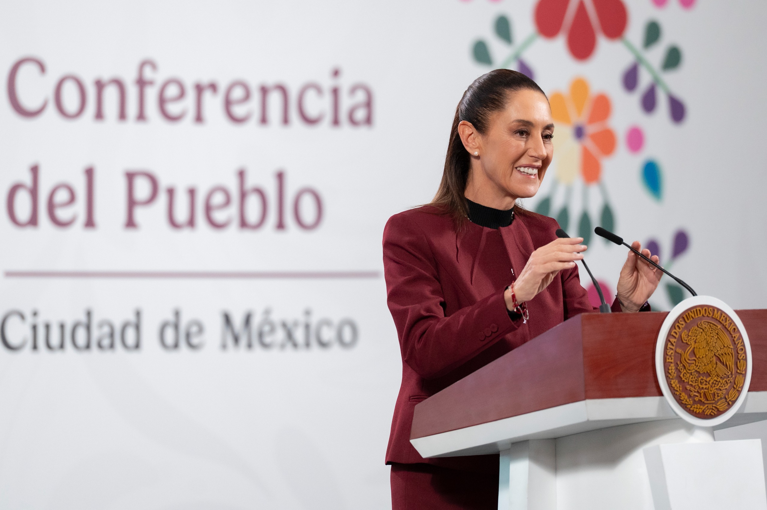 Descarta Sheinbaum eliminar autonomía al INE con reforma electoral; buscará eliminar listas de “pluris”