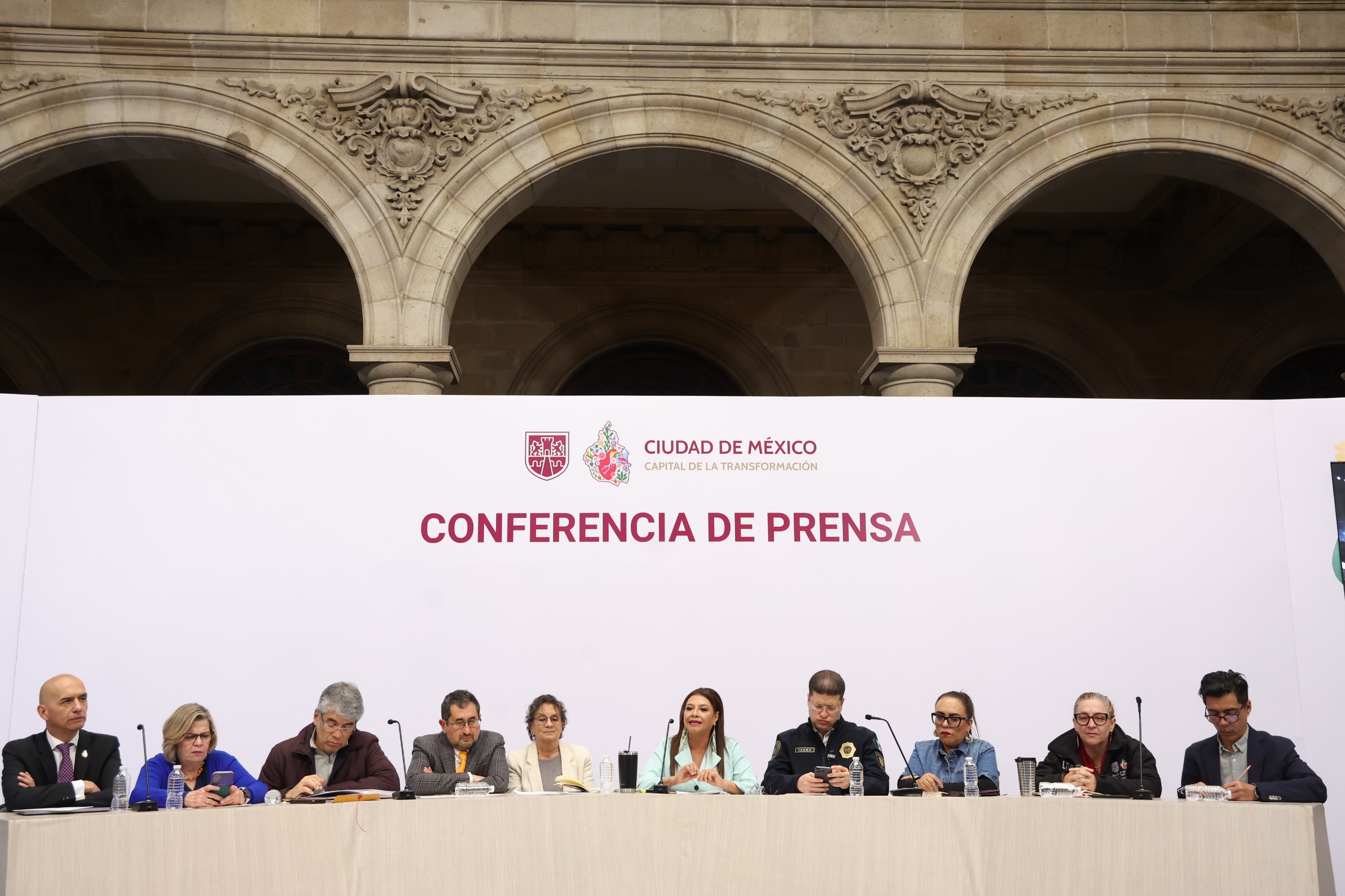 Destaca Clara Brugada saldo blanco y récord histórico de 400 mil asistentes en el concierto de Shakira en el Zócalo