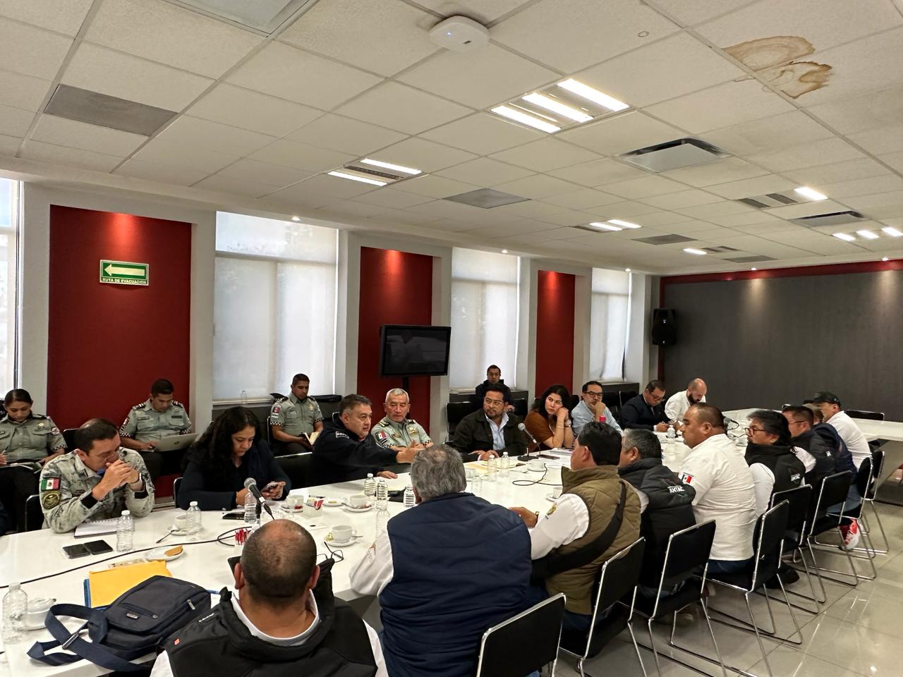 Llegan a acuerdo transportistas y Gobierno Federal para evitar un paro nacional