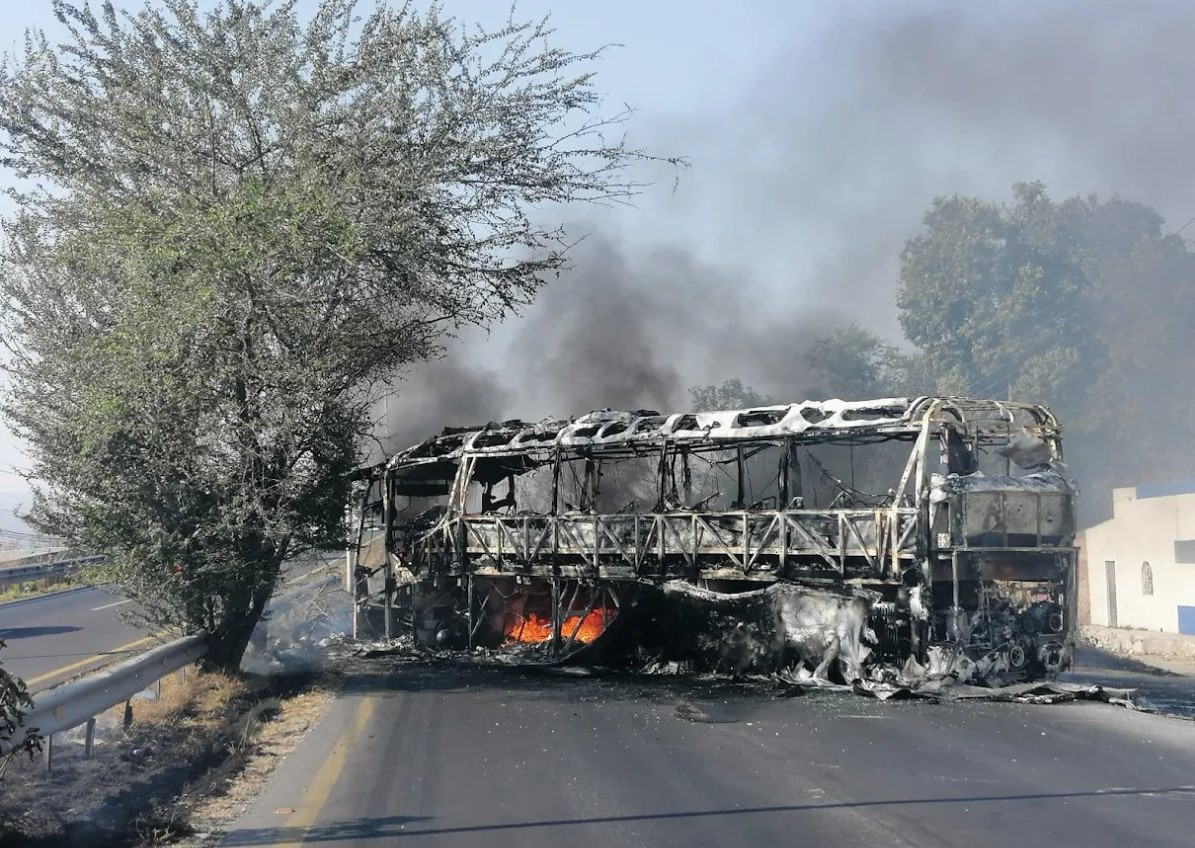 Usó crimen organizado IA y notas falsas en redes sociales para difundir miedo durante operativo contra “El Mencho”: Reuters