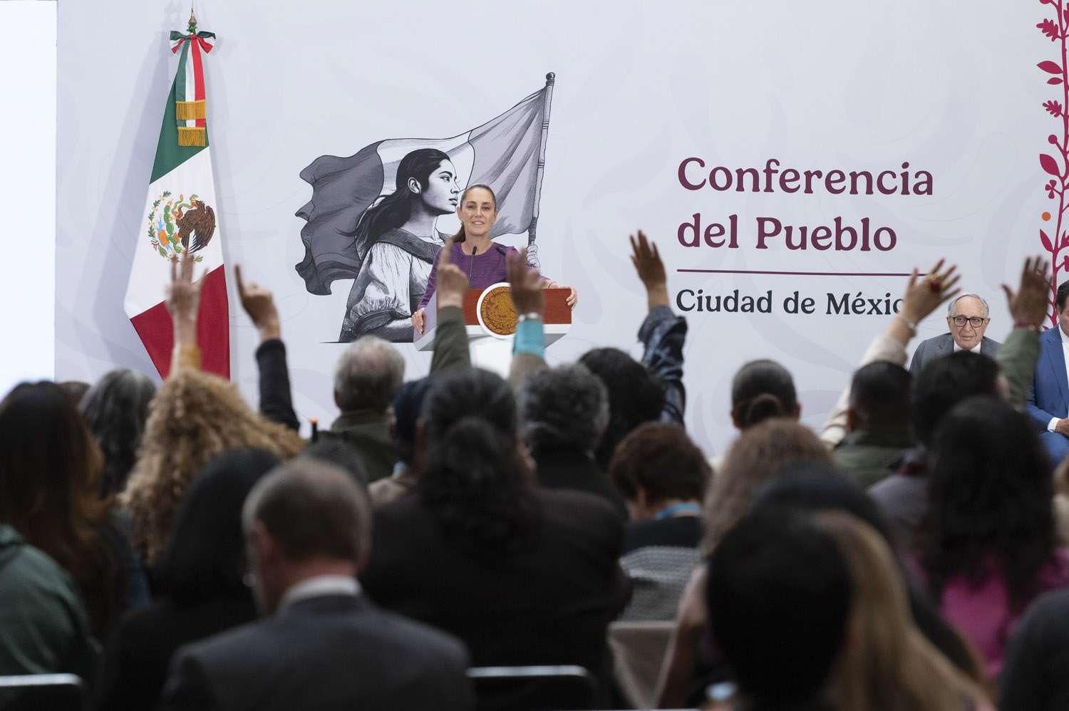 Informa Claudia Sheinbaum que FGR investiga incendio en almacenes de Alimentación para el Bienestar en Zacatecas