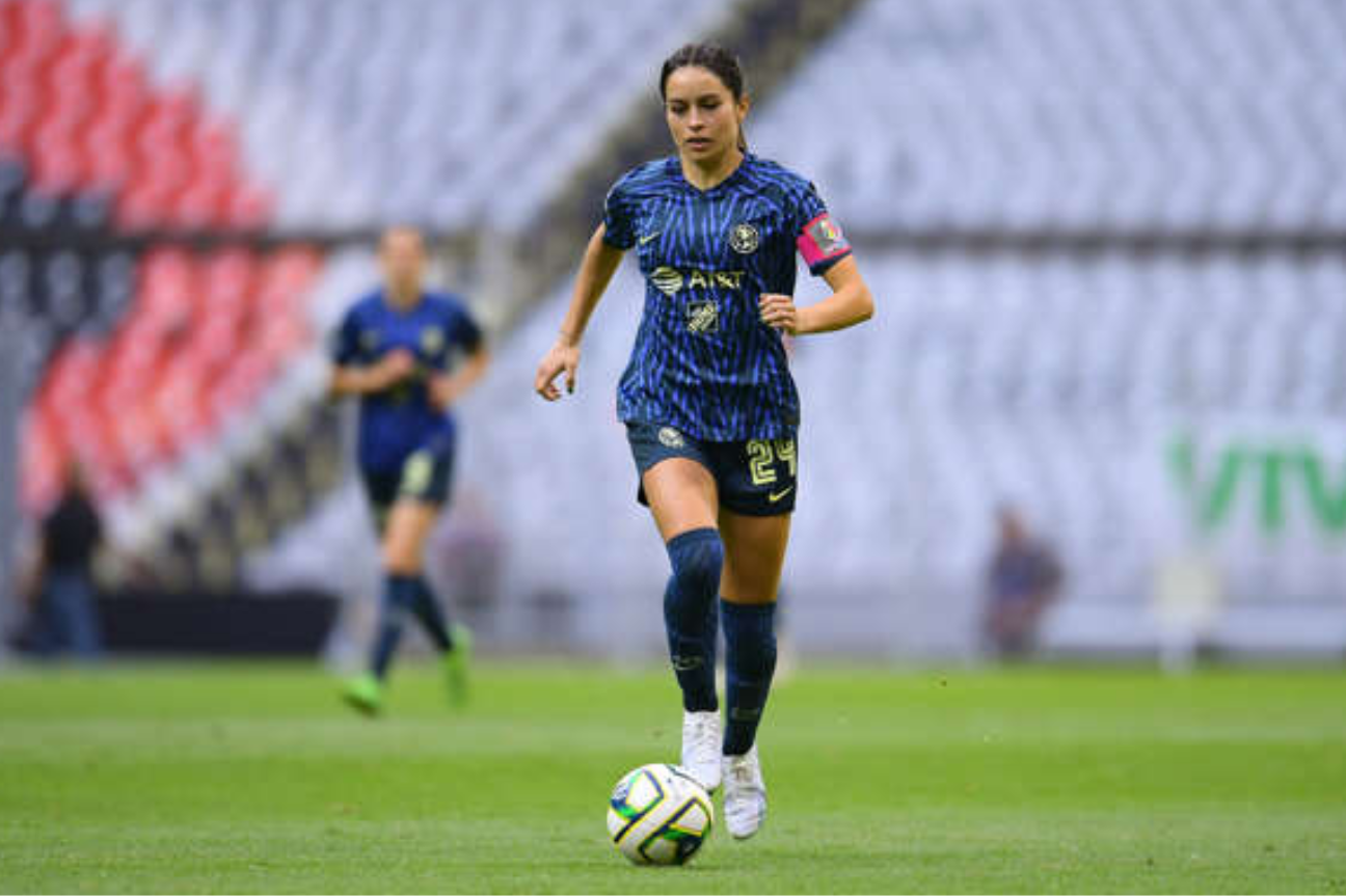 Por acoso digital, futbolista Scarlett Camberos se desplaza a Estados Unidos por seguridad