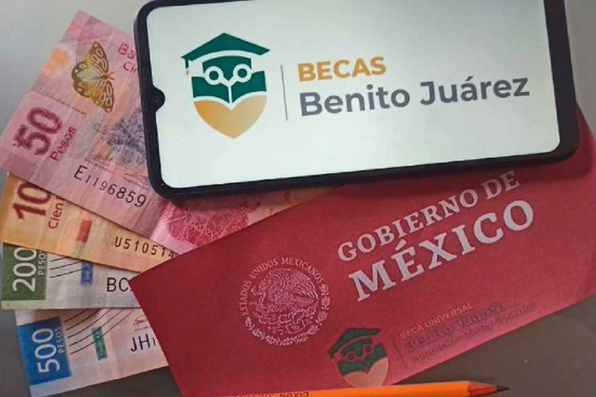 Reducen Becas de Educación Básica Benito Juárez abandono escolar: Coneval