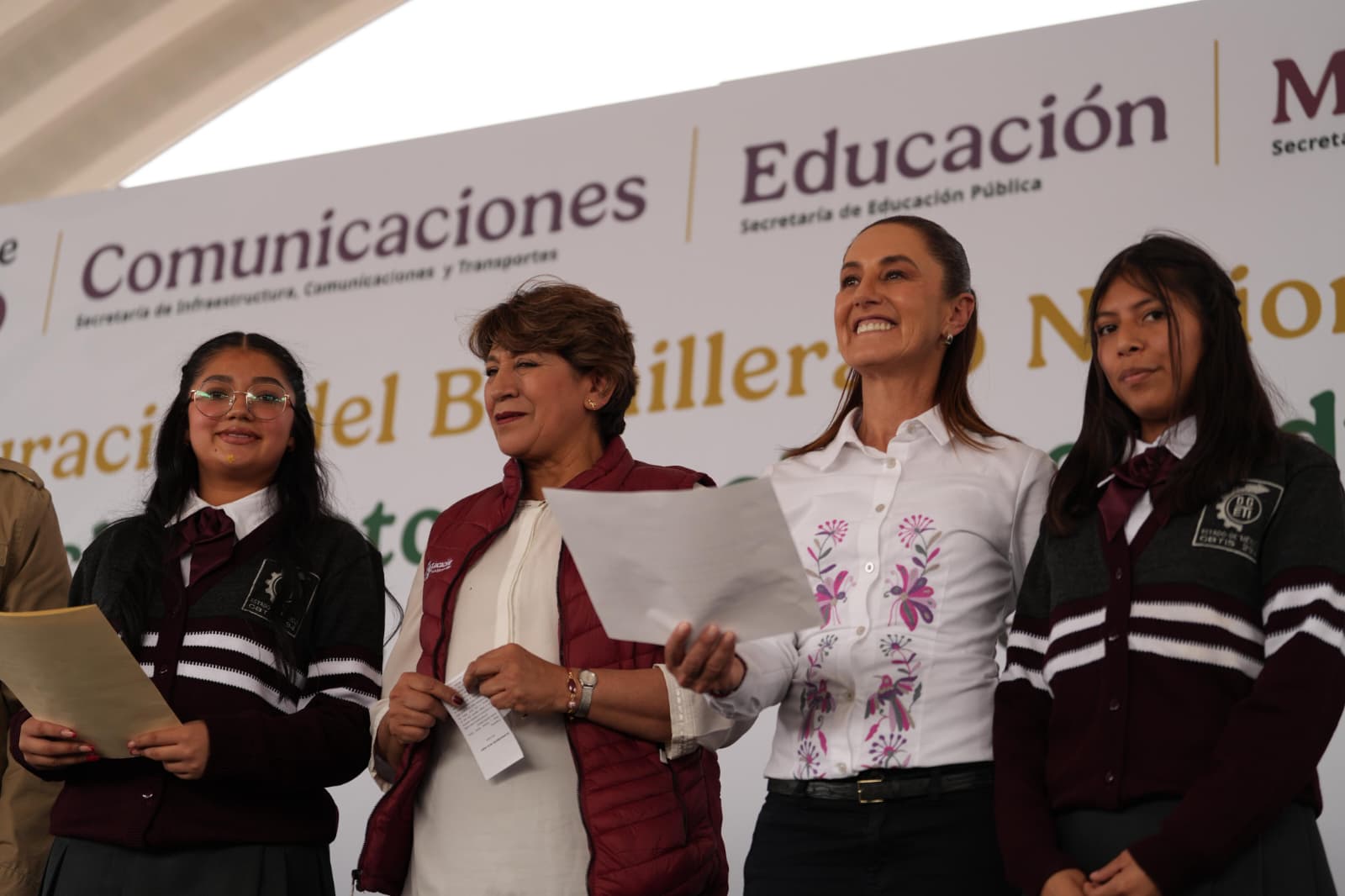 Edomex: presidenta Claudia Sheinbaum inaugura Bachilleratos Nacionales y entrega escrituras de vivienda