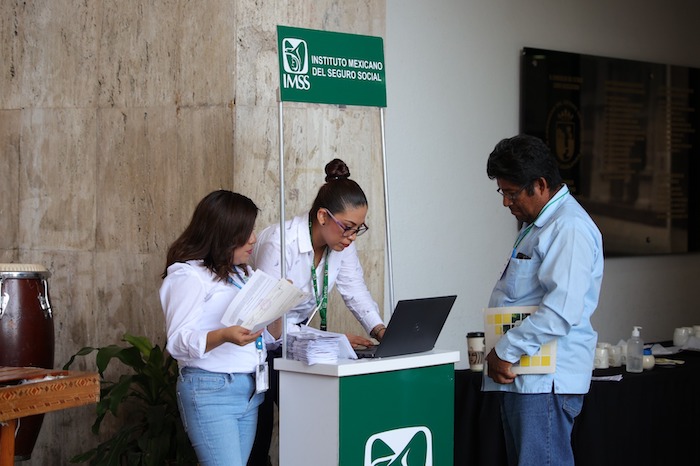Crecen 1.3% puestos de trabajo afiliados al IMSS durante 2025