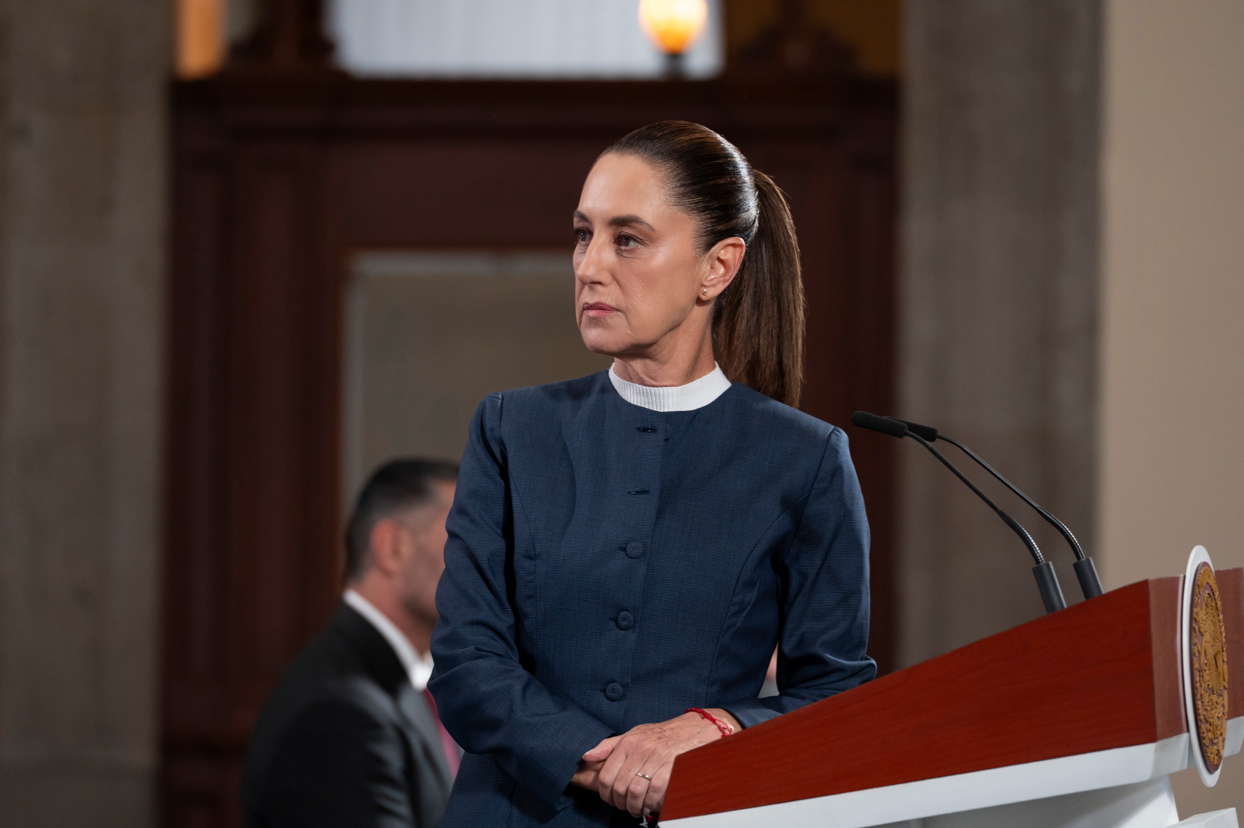 Condena Claudia Sheinbaum uso político del homicidio de Carlos Manzo y reitera que no habrá impunidad