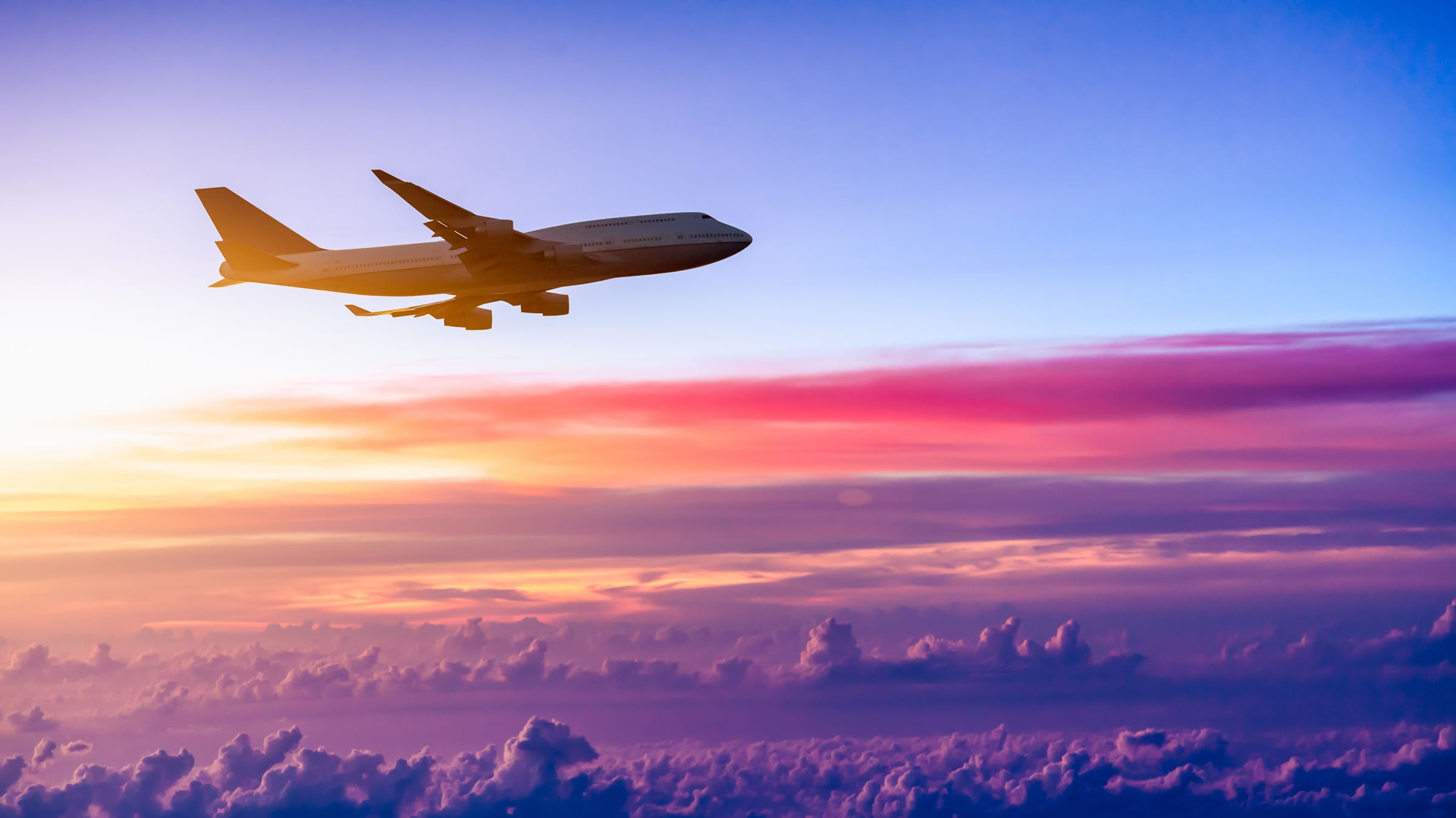 Determina la SCJN que las aerolíneas deben indemnizar a los pasajeros que sobrevendan su vuelo