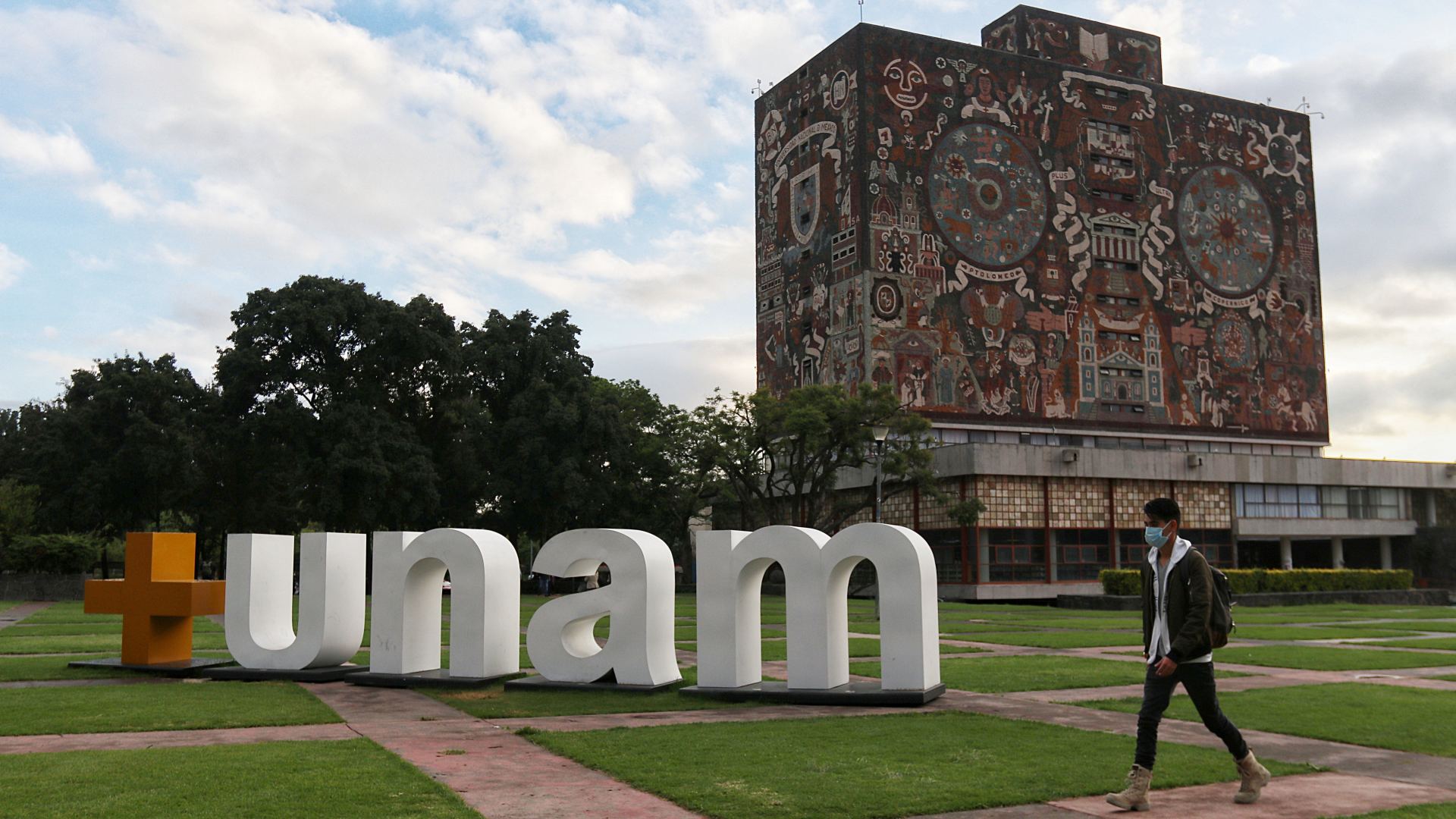 Suspenden clases presenciales facultades y escuelas de la UNAM para reforzar seguridad