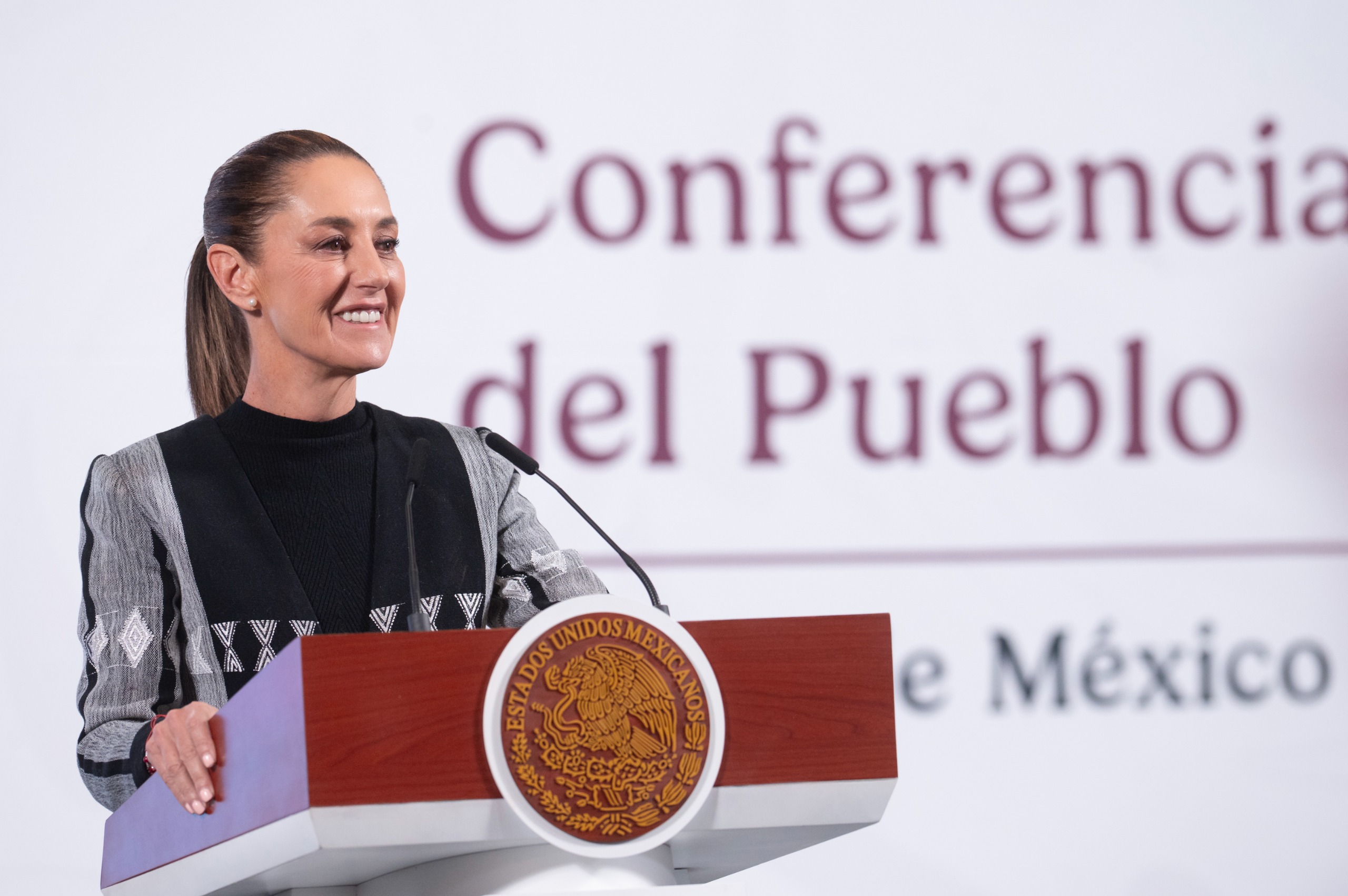 Apuesta la presidenta Claudia Sheinbaum al diálogo con EEUU y el Plan México ante medidas arancelarias