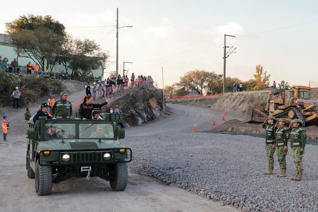 “Vamos bien y el próximo año vamos a ir mejor”: presidenta Claudia Sheinbaum durante gira de trabajo en Querétaro
