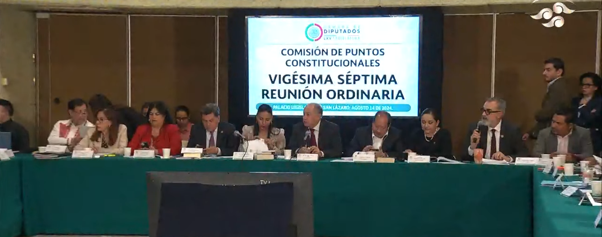 Aprueba Comisión de Puntos Constitucionales proyecto que permite a CFE operar como empresa pública estratégica