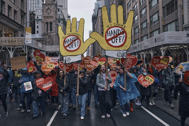 ¿Cómo se vivió la protesta ‘HandsOff’ en redes sociales?