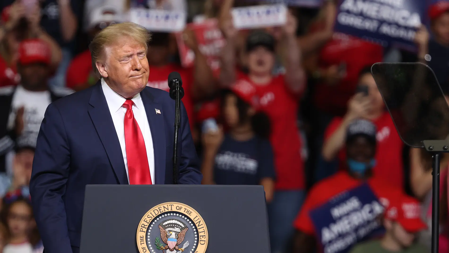 Cae aprobación de Donald Trump en materia económica