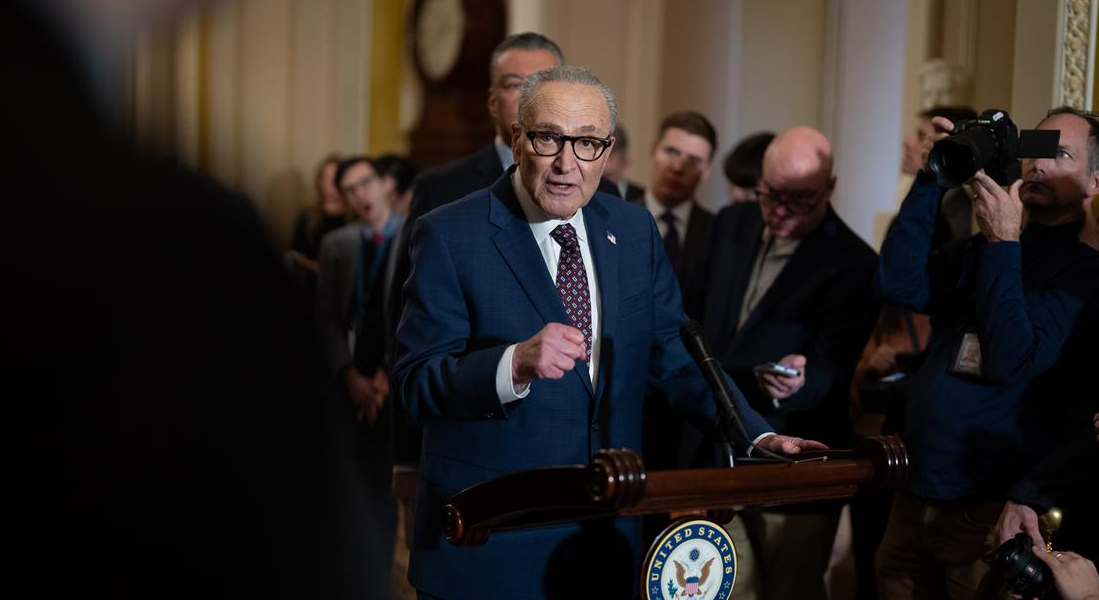 Entra EE.UU. en cierre parcial del gobierno tras fracaso de la Cámara de Representantes en aprobar el presupuesto