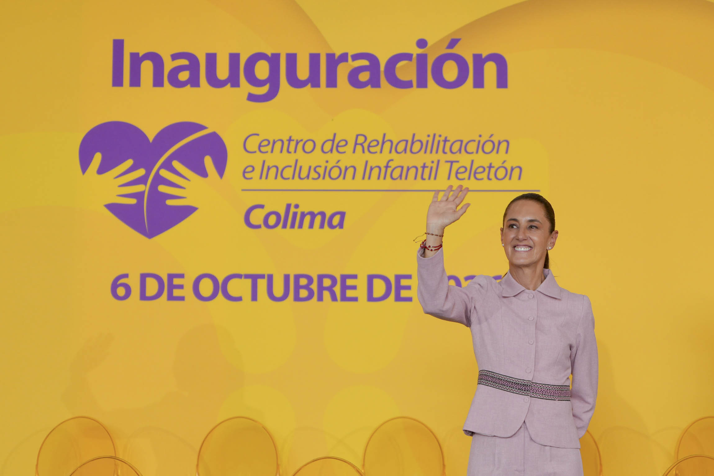 Inaugura Sheinbaum CRIT de Teletón en Colima: destaca que la Constitución garantiza el derecho a la rehabilitación de personas con discapacidad