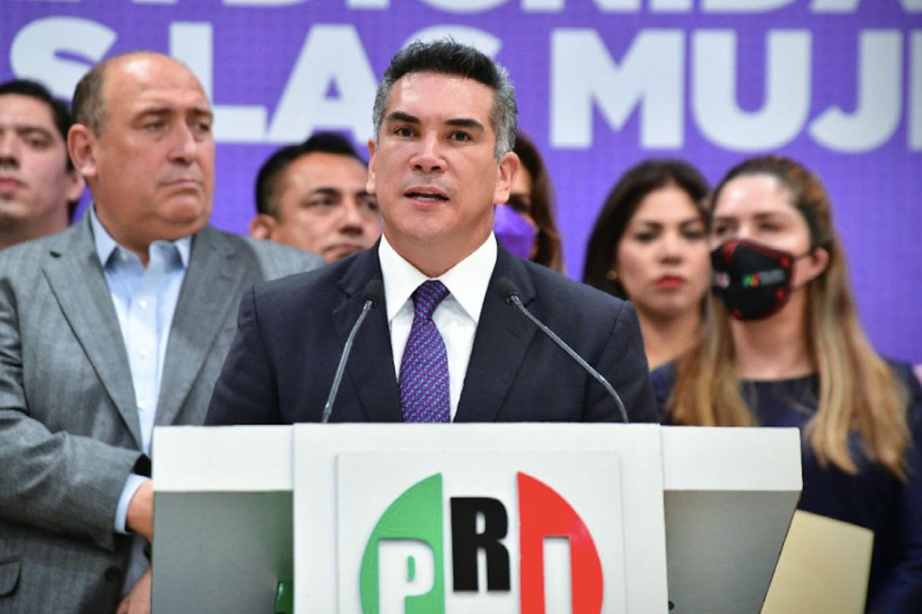 Alito Moreno presuntamente adquirió dos McLaren valuados en 19 mdp pagados de contado