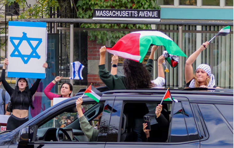 Demanda Gobierno de Donald Trump a Harvard por presuntas violaciones a los derechos civiles de estudiantes judíos e israelíes