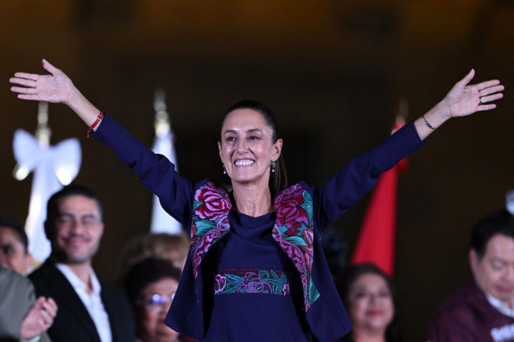 Llega Claudia Sheinbaum  a Primer Informe de Gobierno con impulso histórico a Programas del Bienestar