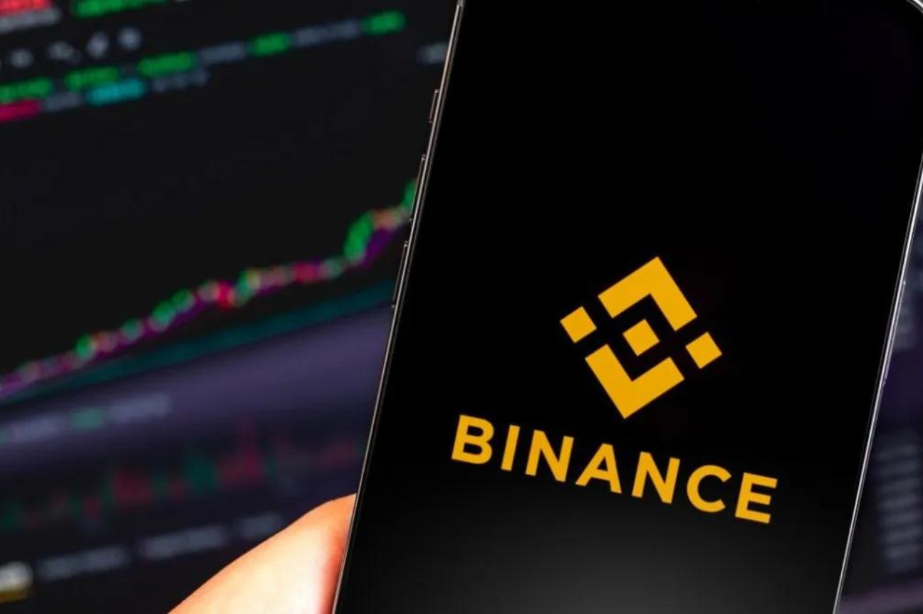 Presenta Binance retiros multimillonario en un solo día