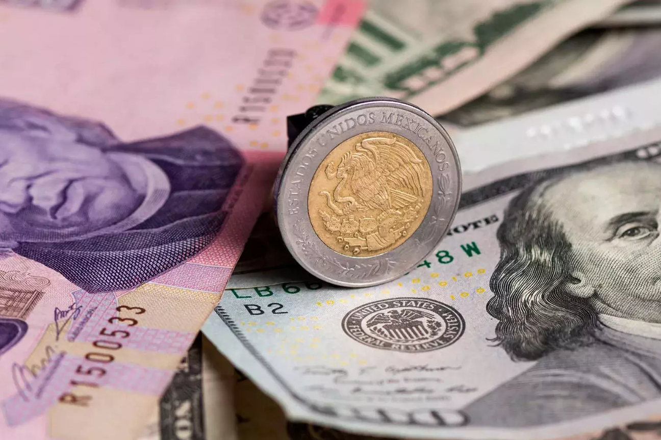 Claves de la recuperación del peso frente al dólar