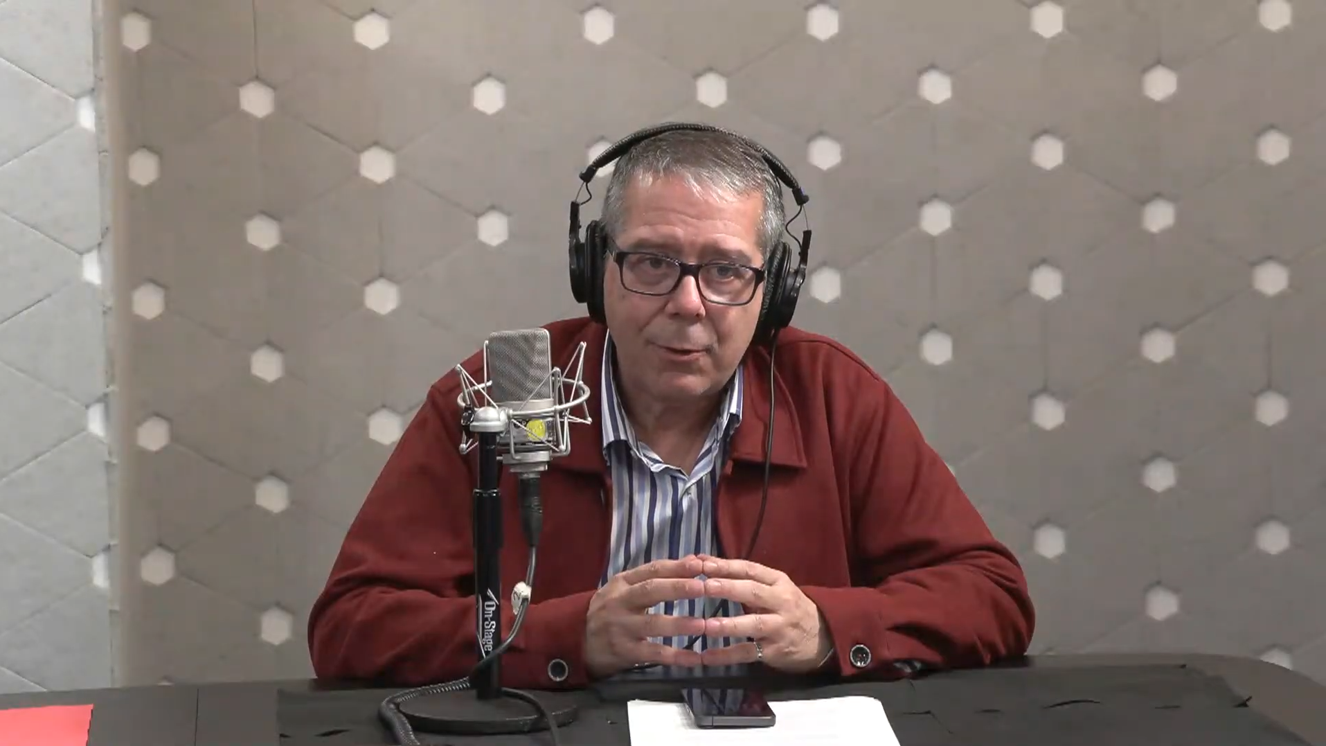 Las mentiras de los medios privados solo demuestran las “posturas podridas de un sistema de impunidad”: Jenaro Villamil