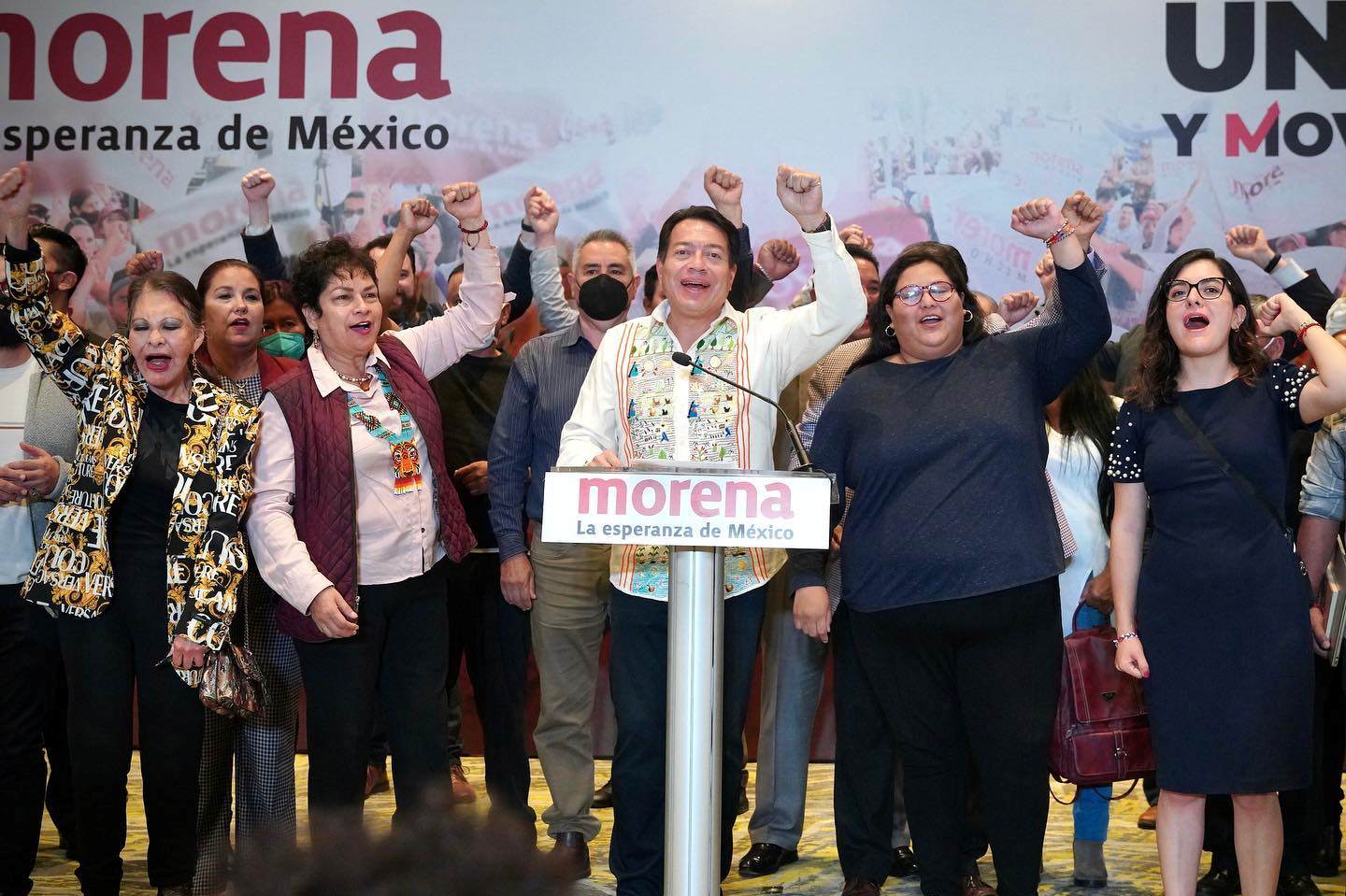 Lidera Delfina Gómez primera encuesta interna de MORENA para gubernatura del Estado de México