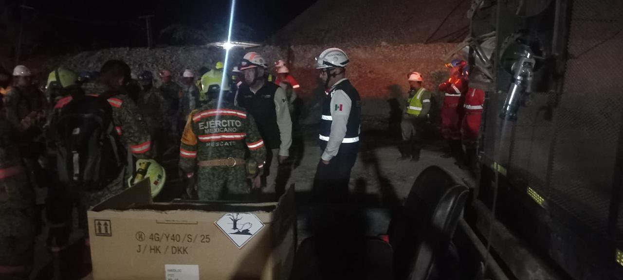Trabajan más de 300 elementos de rescate de manera ininterrumpida para localizar a mineros atrapados en Sinaloa