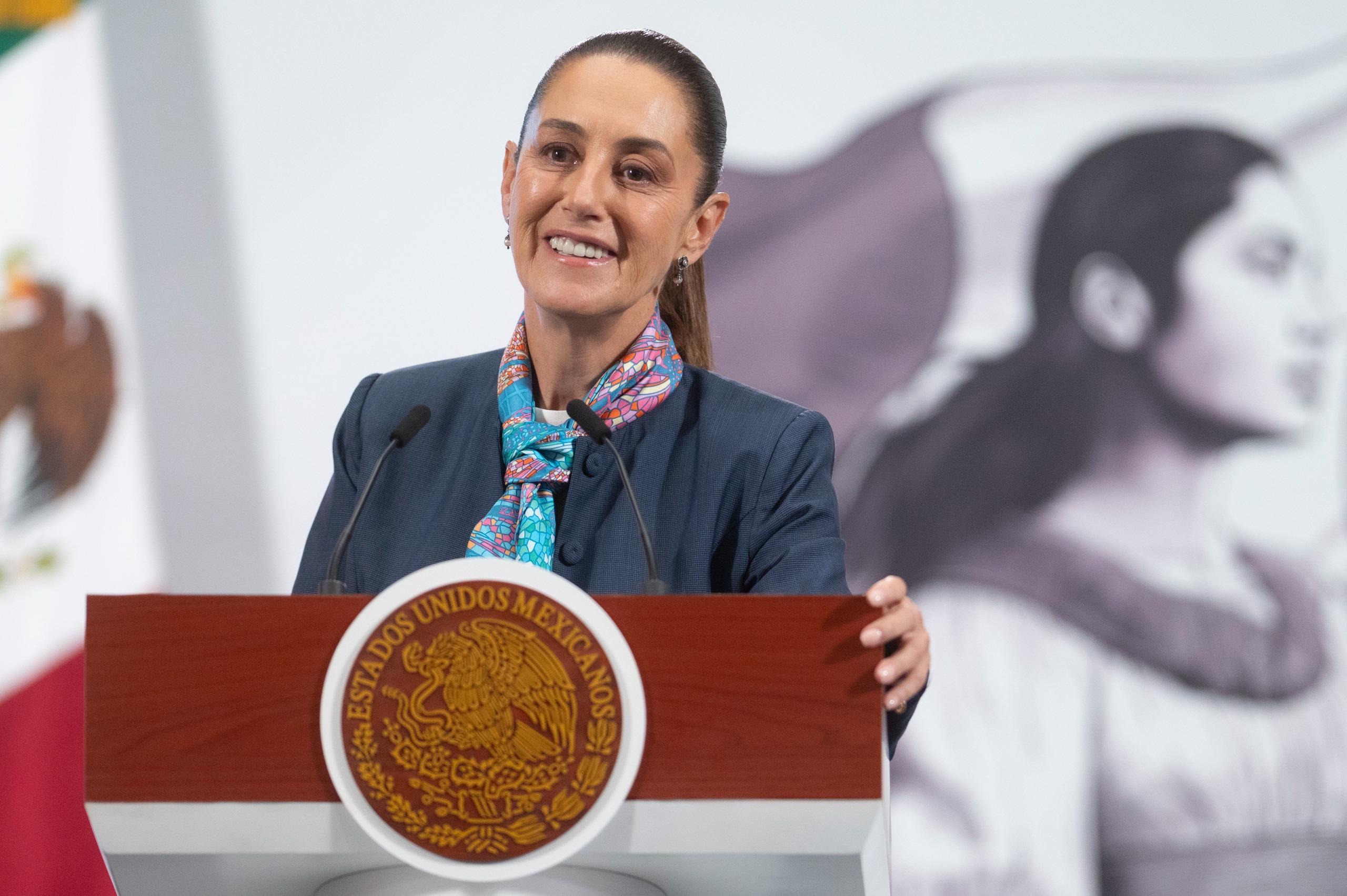 Celebró Claudia Sheinbaum reducción salarial de ministras y ministros de la SCJN