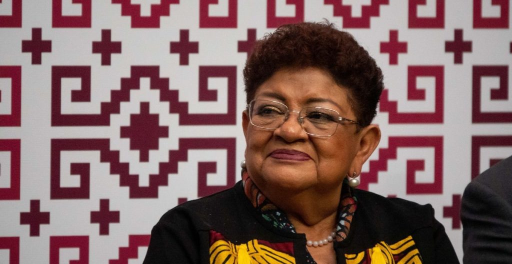Designan a Ernestina Godoy como consejera jurídica