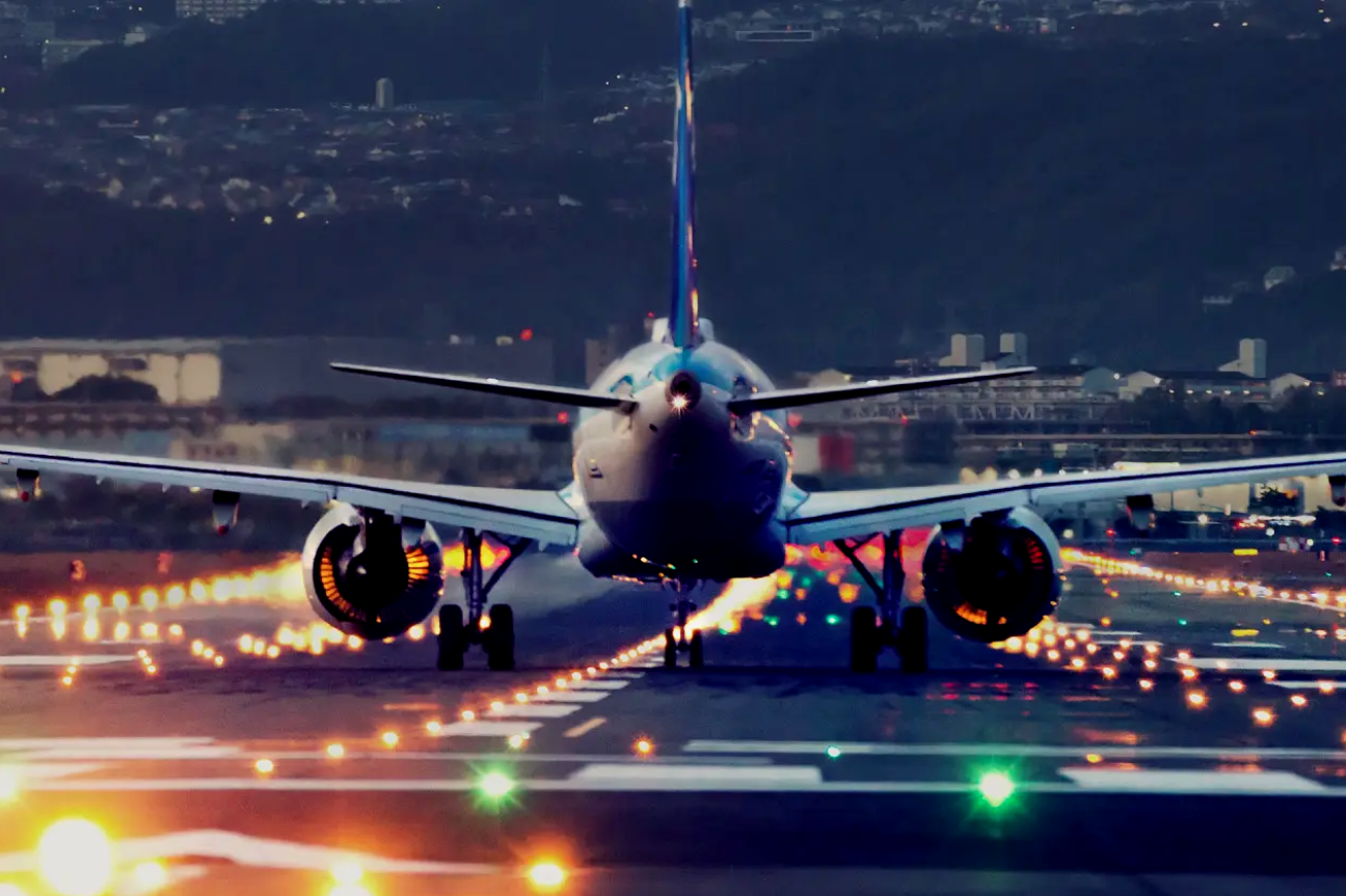 La hipocresía de la derecha en el Cabotaje aéreo y las industrias esenciales