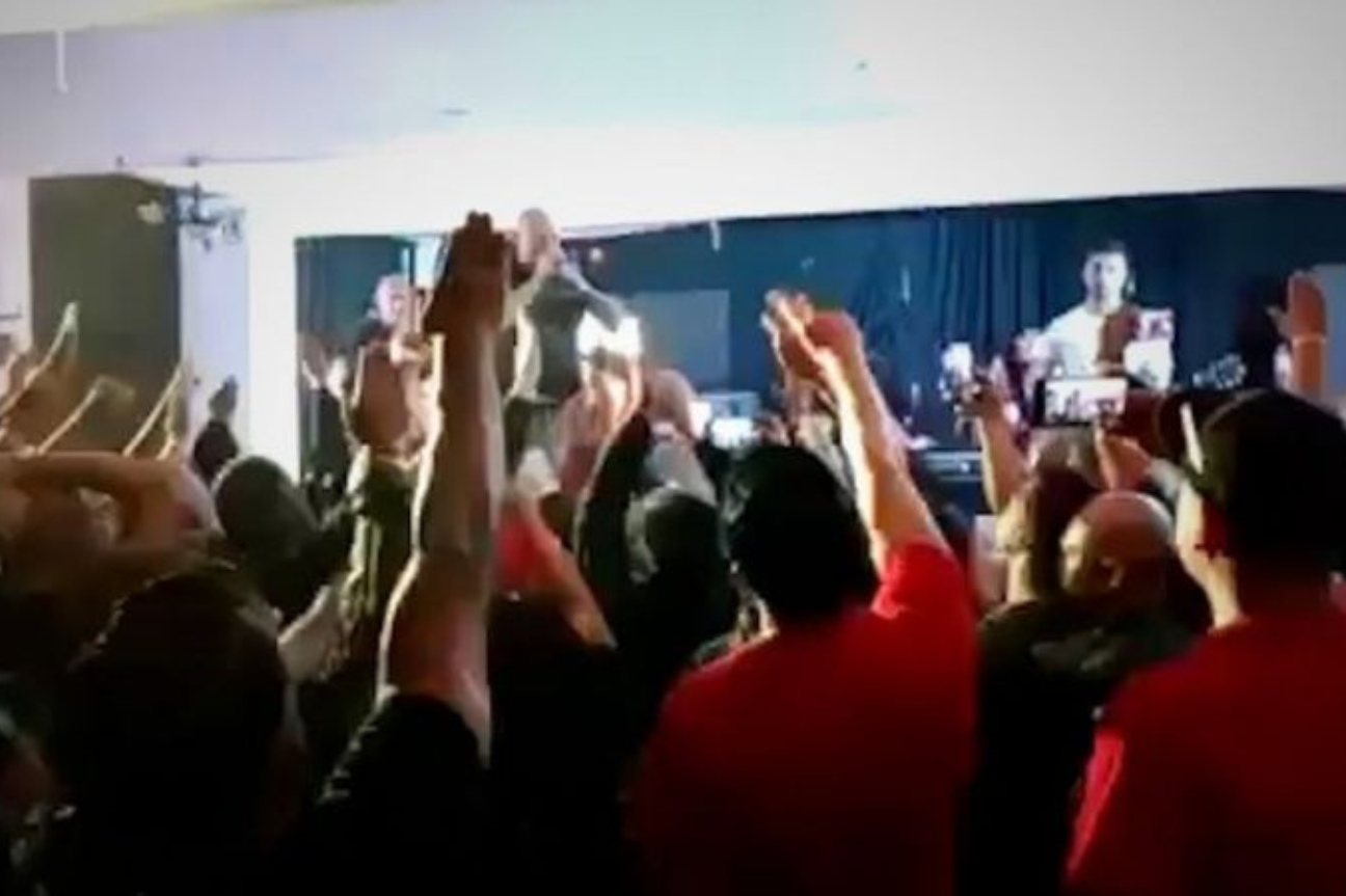Denuncian diputados de Morena fiesta neonazi ante la Fiscalía de la CDMX