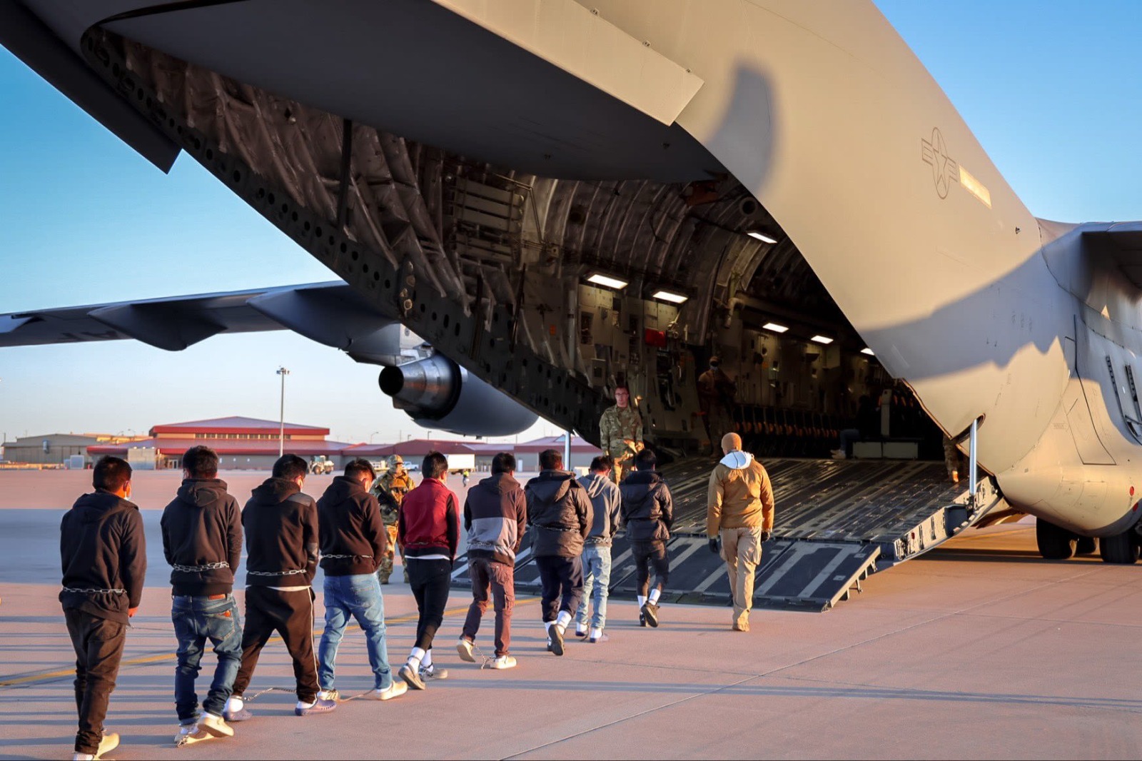 Reportaje 14: mexicanos repatriados, una nueva oportunidad