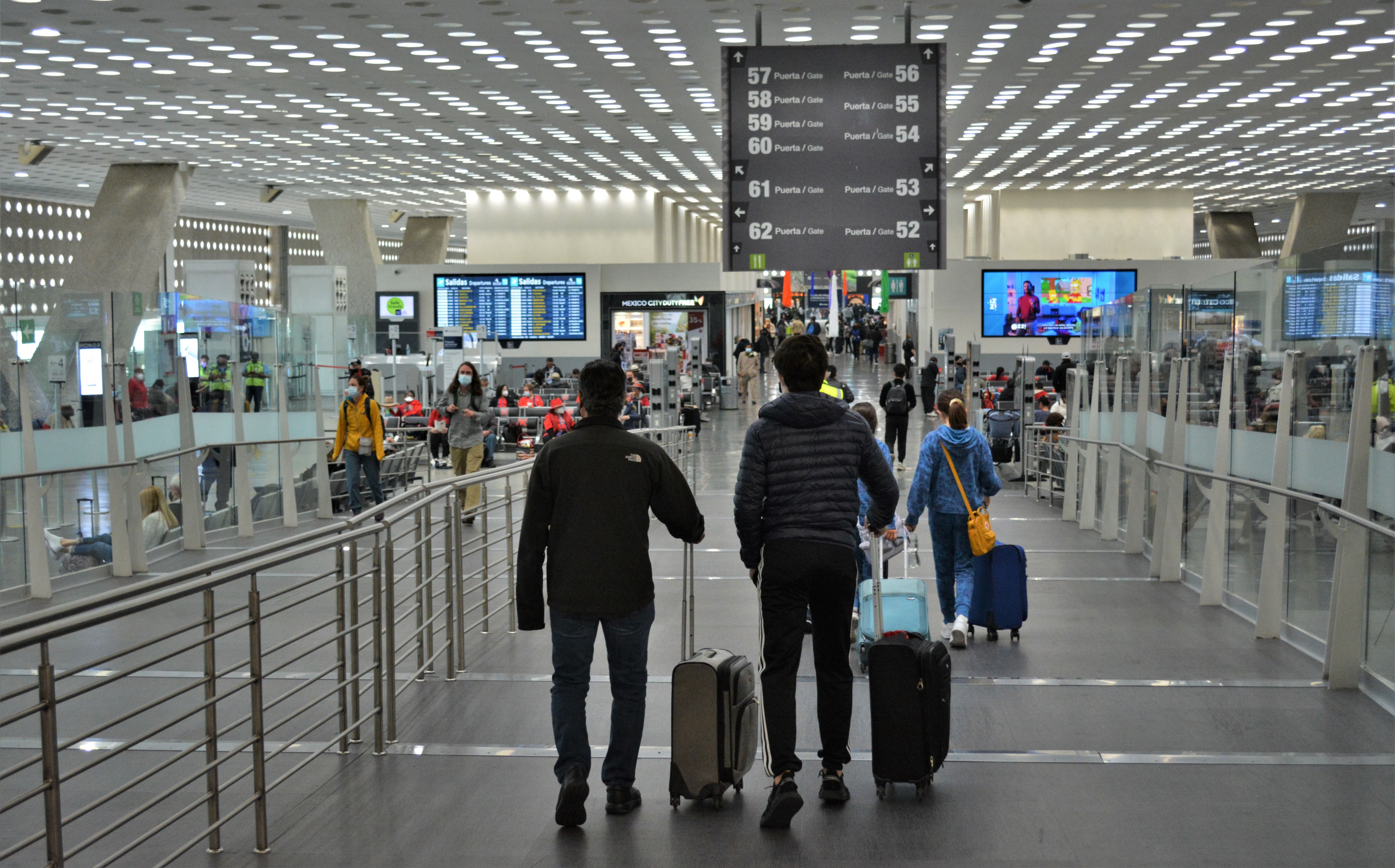 Desmiente Aeropuerto Internacional de la CDMX supuesto retraso en la entrega de maletas