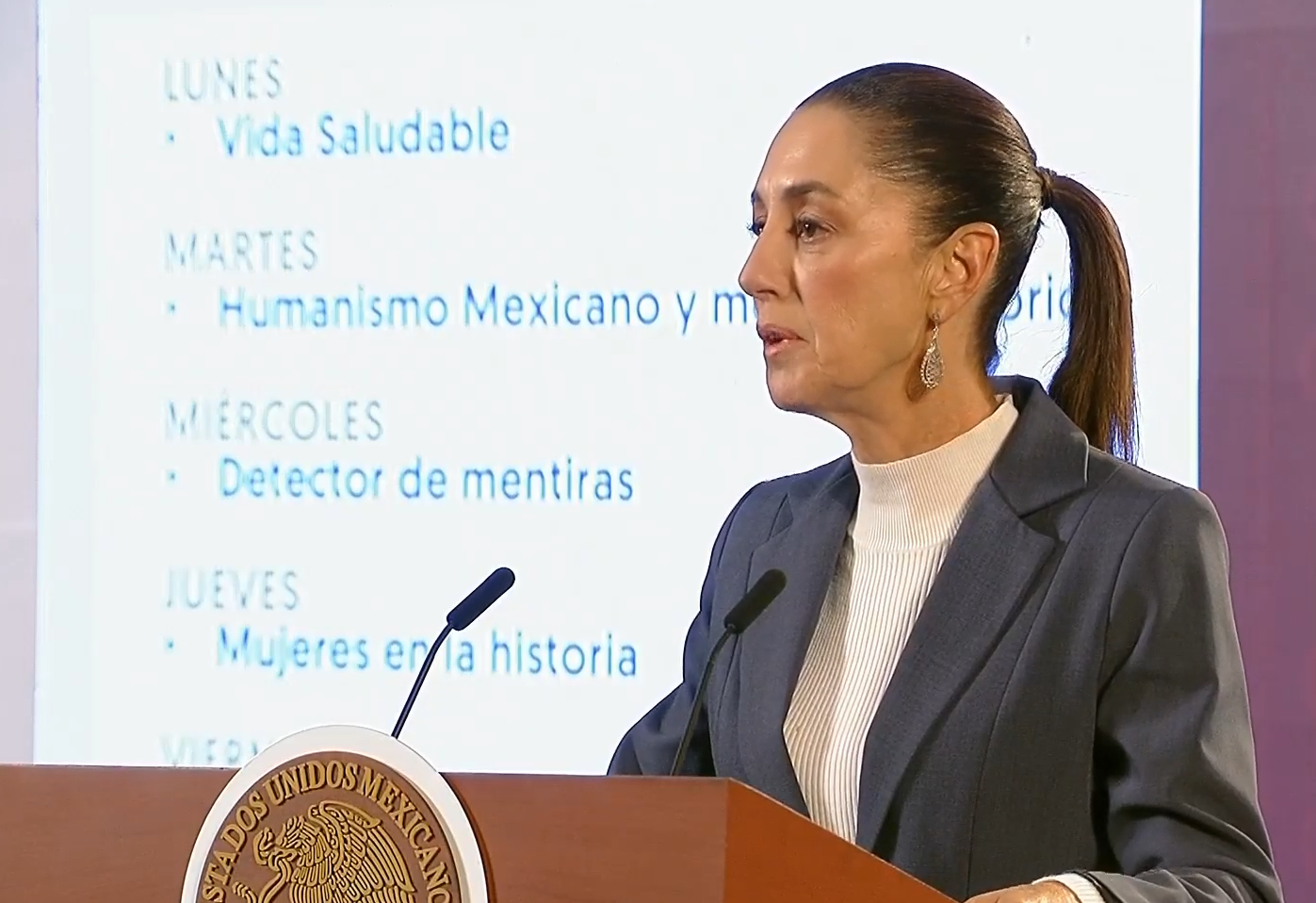 Ofrece Claudia Sheinbaum disculpa pública del Estado a las víctimas del 2 de octubre de 1968 en su primera Mañanera del Pueblo