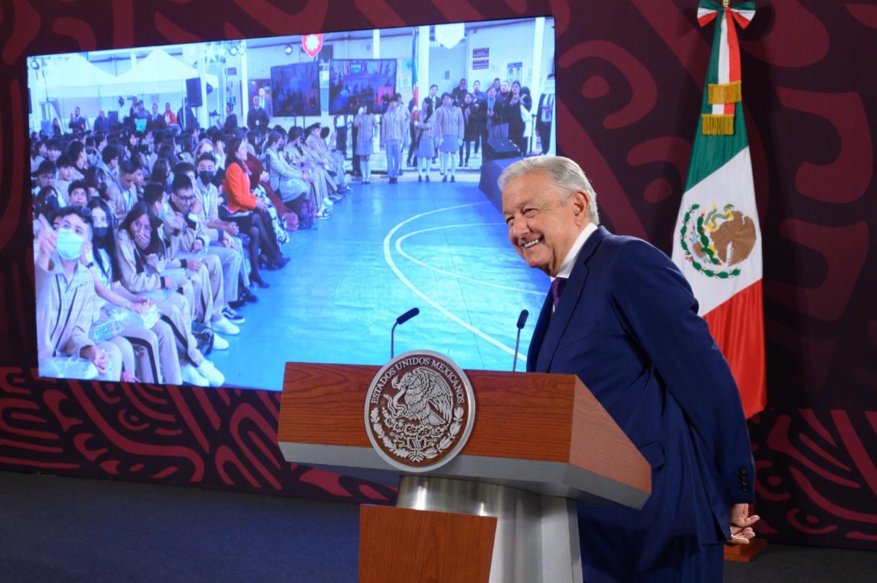 Arranca ciclo escolar 2024-2025 con nuevos libros de texto gratuitos de la nueva escuela mexicana