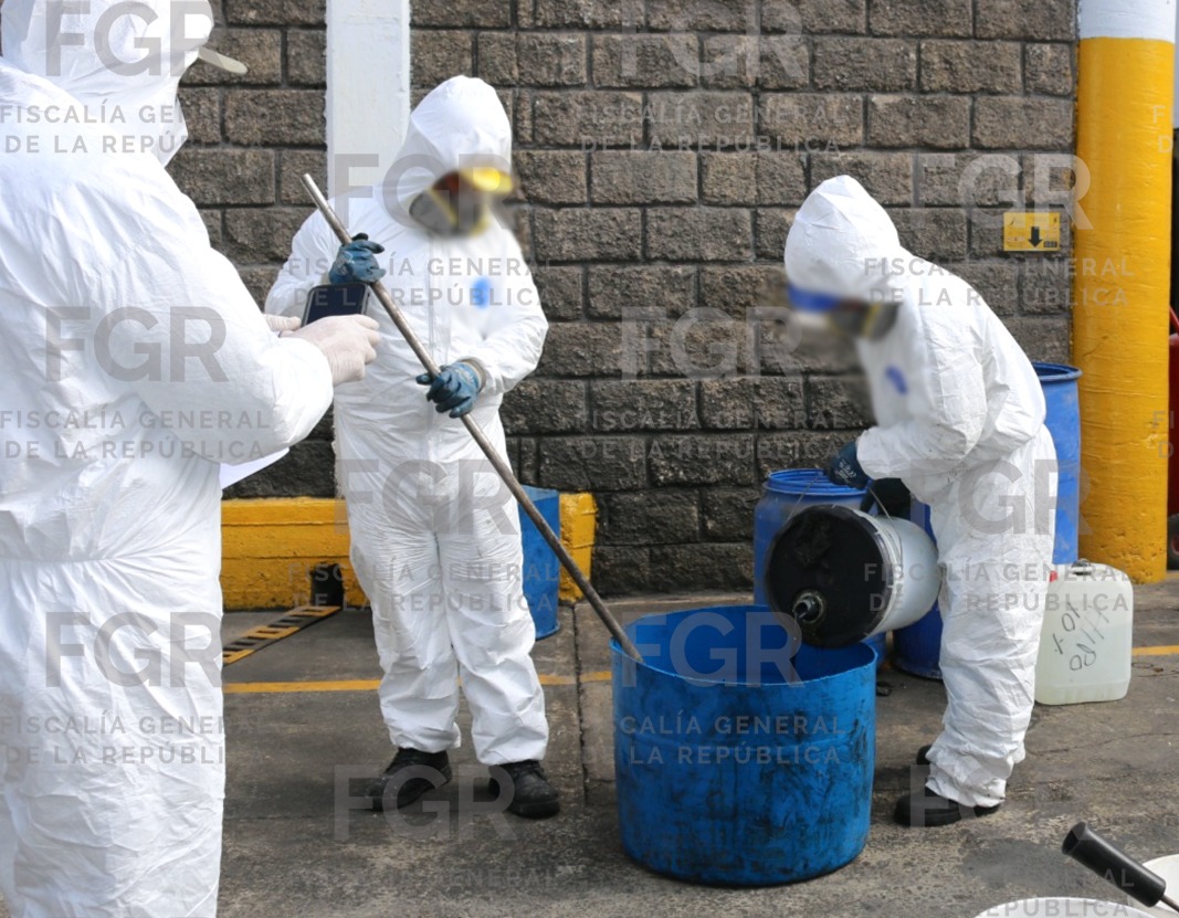 Asegura y destruye Gabinete de Seguridad más de 100 toneladas de sustancias y precursores químicos en Sinaloa