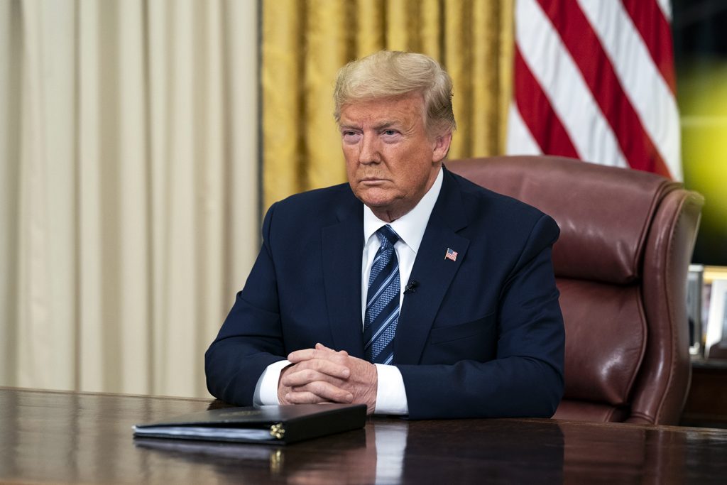 Los “muros” que detienen el discurso y las medidas de Donald Trump