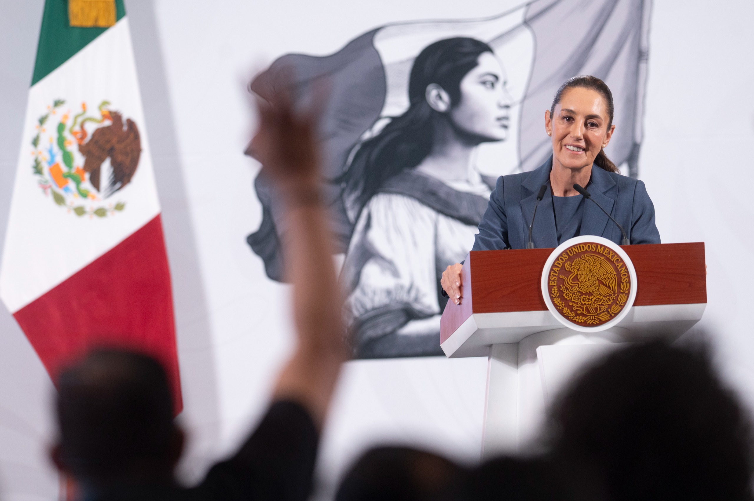 Recibe Senado iniciativa de la presidenta Claudia Sheinbaum para prohibir propaganda extranjera